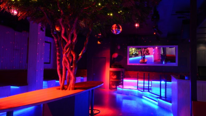 Cabana Custom Paddleboard bar